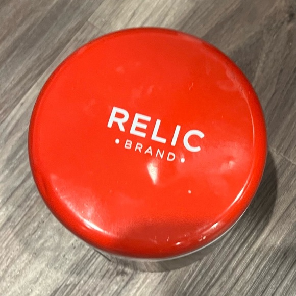 New! Relic By Fossil Watch All items come from a Smoke free distributor - Picture 2 of 3